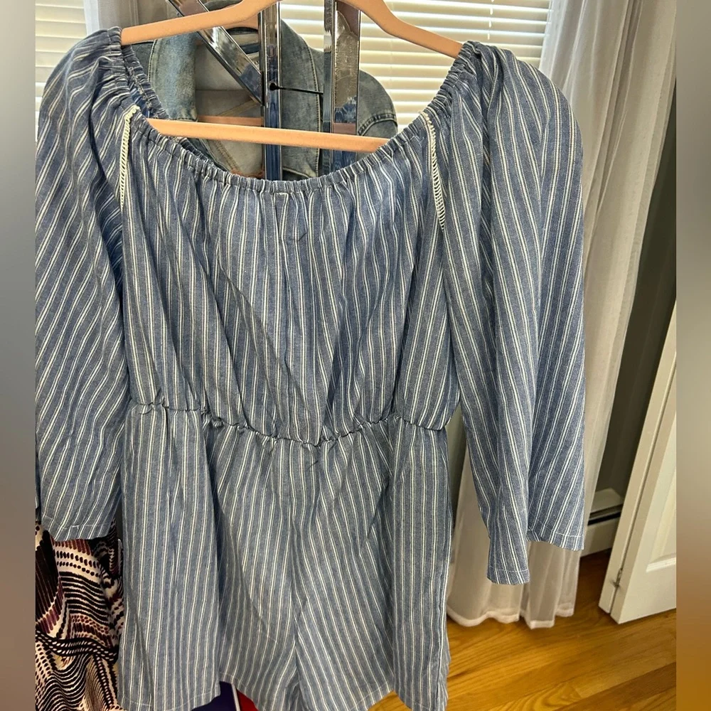 Striped romper - Picture 2 of 2